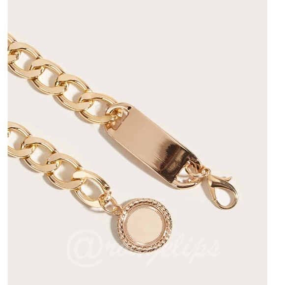 Gold Tone Chain Belt - Picture 4 of 6